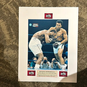 Muhammad Ali joe Frazier signed 8x10 photo